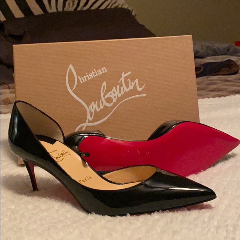 💃🏼👠Christian LouBoutin Iriza Patent Black Heels